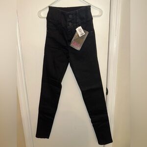 Women's Colombian Black Jeans(NWT)
